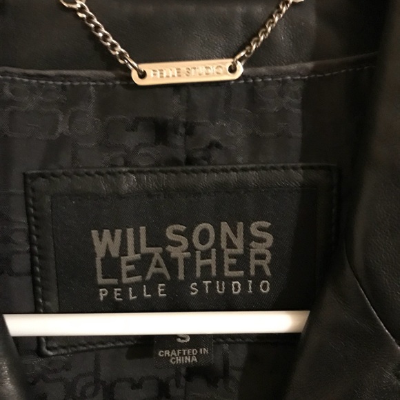 Leather jacket - Picture 2 of 3